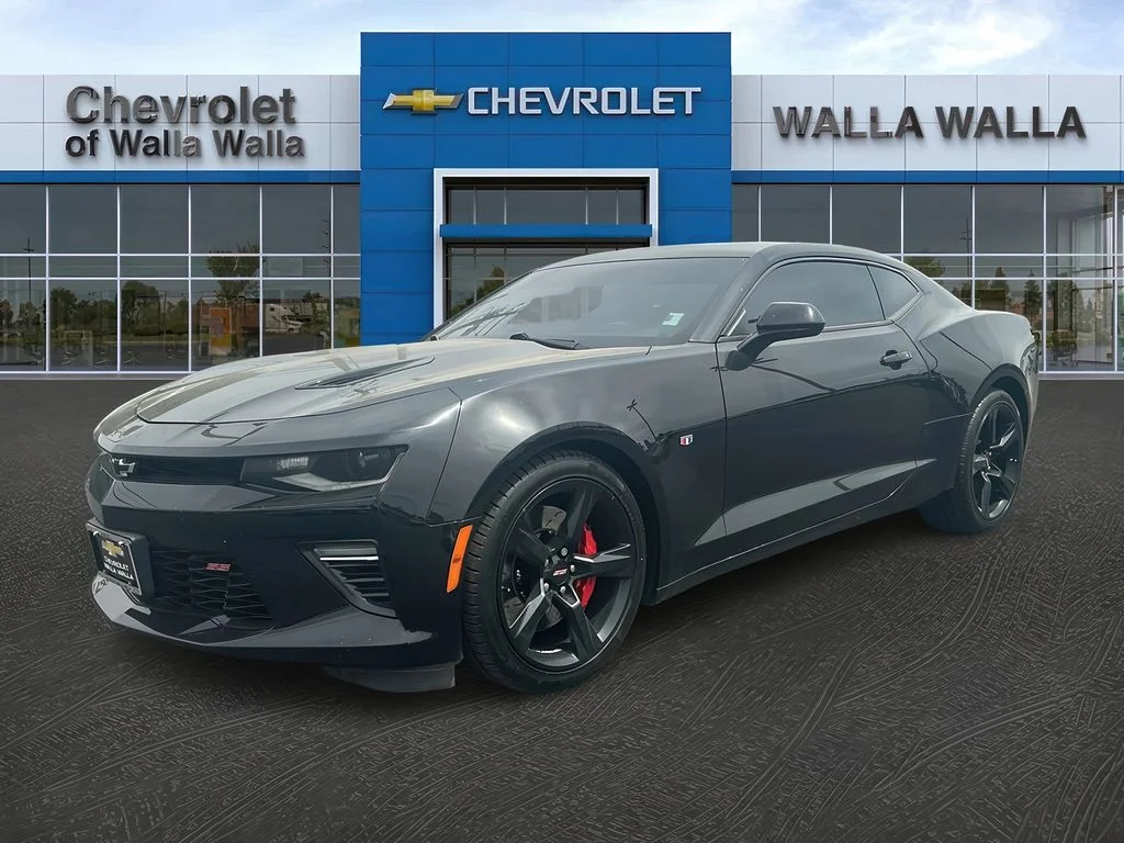 Used 2016 Mosaic Black Metallic Chevrolet 2SS image 3