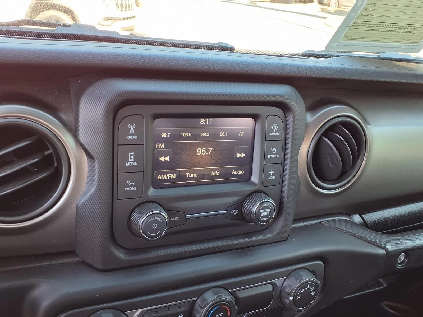 Used 2020 Granite Crystal Metallic Clearcoat Jeep Sport image 21