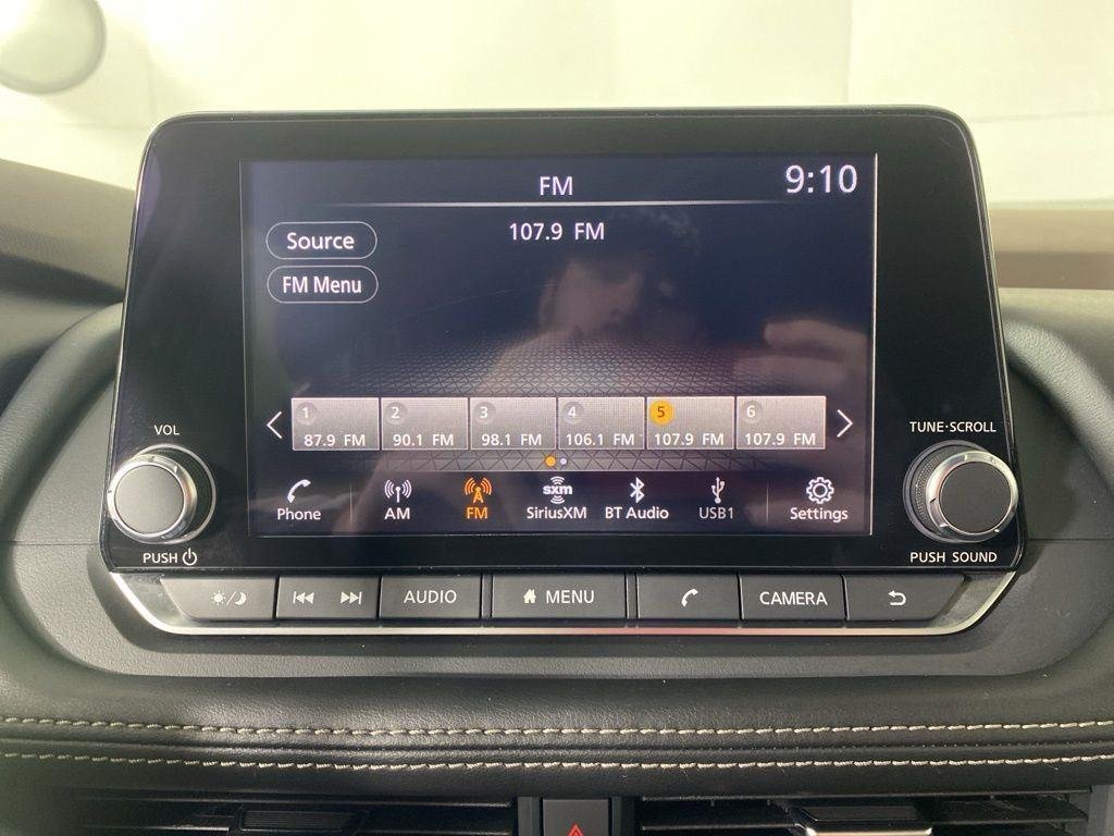 Used 2023 Super Black Nissan SV image 12