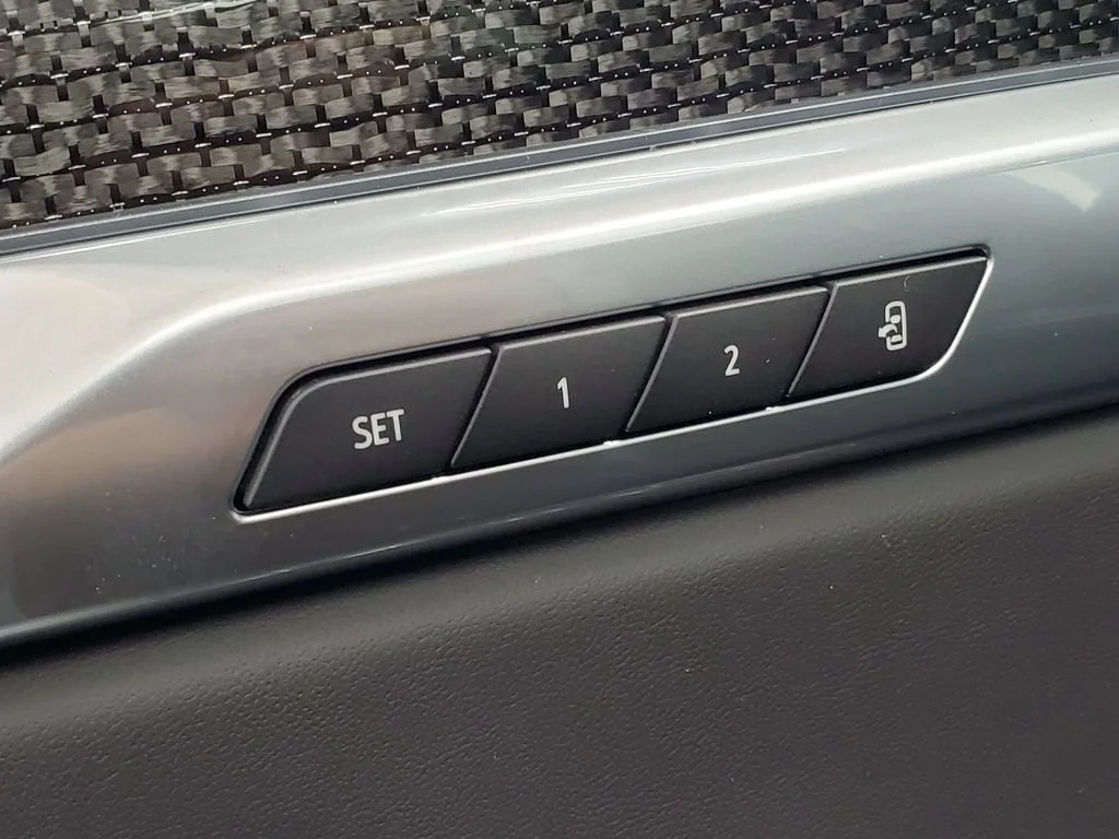 2026 Cadillac Escalade V-Series - Photo 29