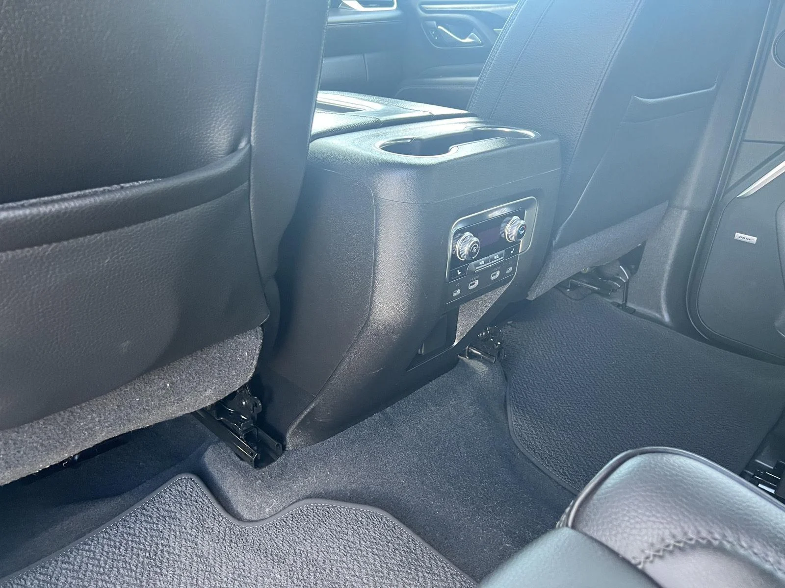 2021 GMC Yukon XL Denali - Photo 31