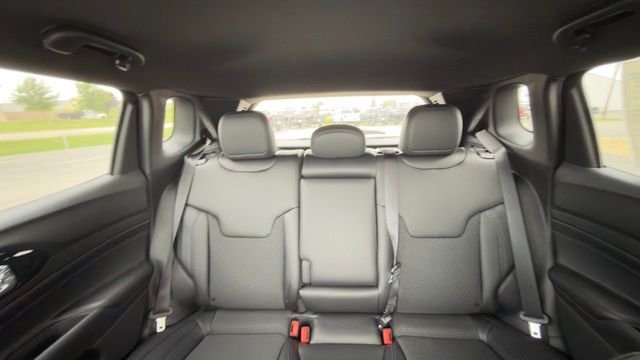 New 2026 Fathom Blue Pearl Coat Jeep Latitude image 17
