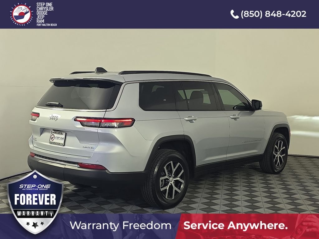 Used 2025 Silver Jeep Limited image 6