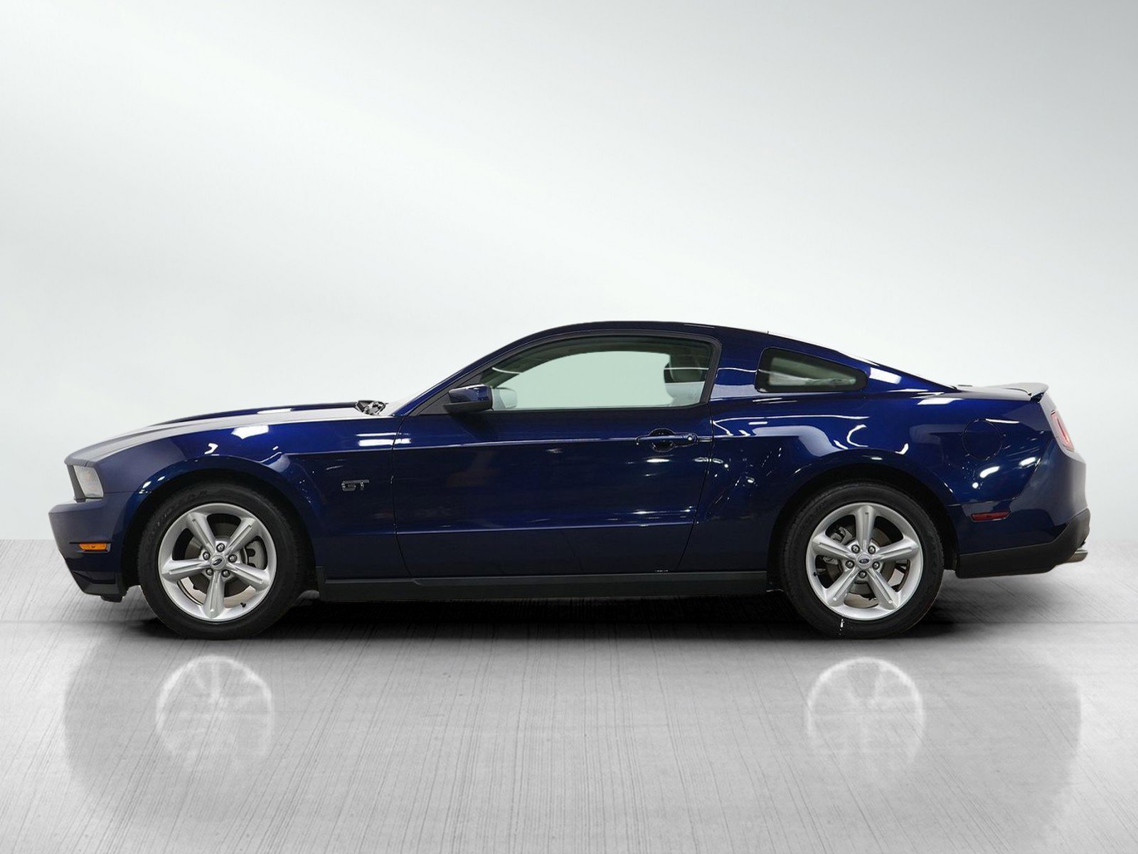 Used 2010 Ford Mustang GT Premium with VIN 1ZVBP8CH4A5123631 for sale in South Saint Paul, Minnesota