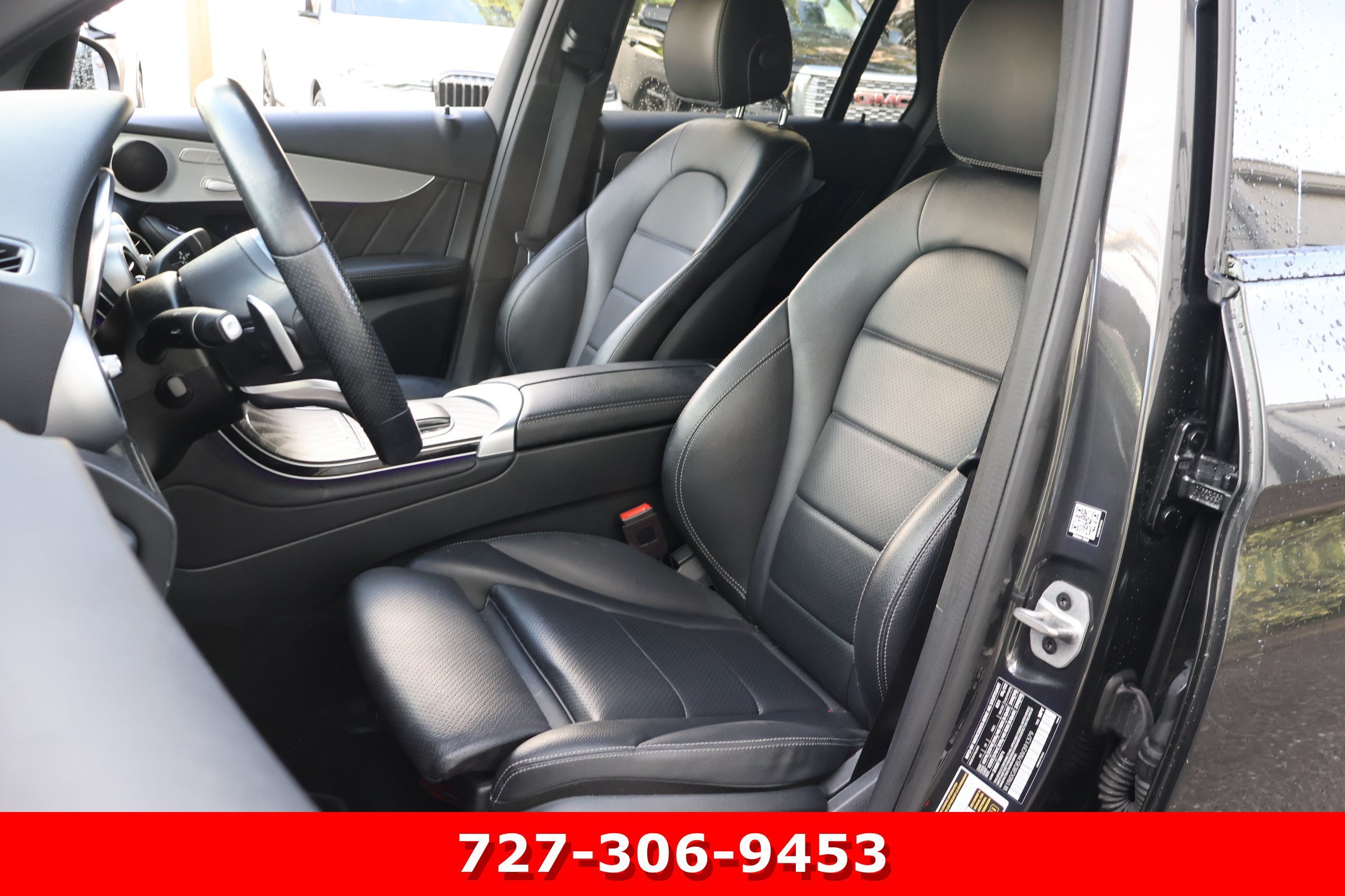 Certified Used 2022 Graphite Gray Metallic Mercedes-Benz GLC 300 image 2