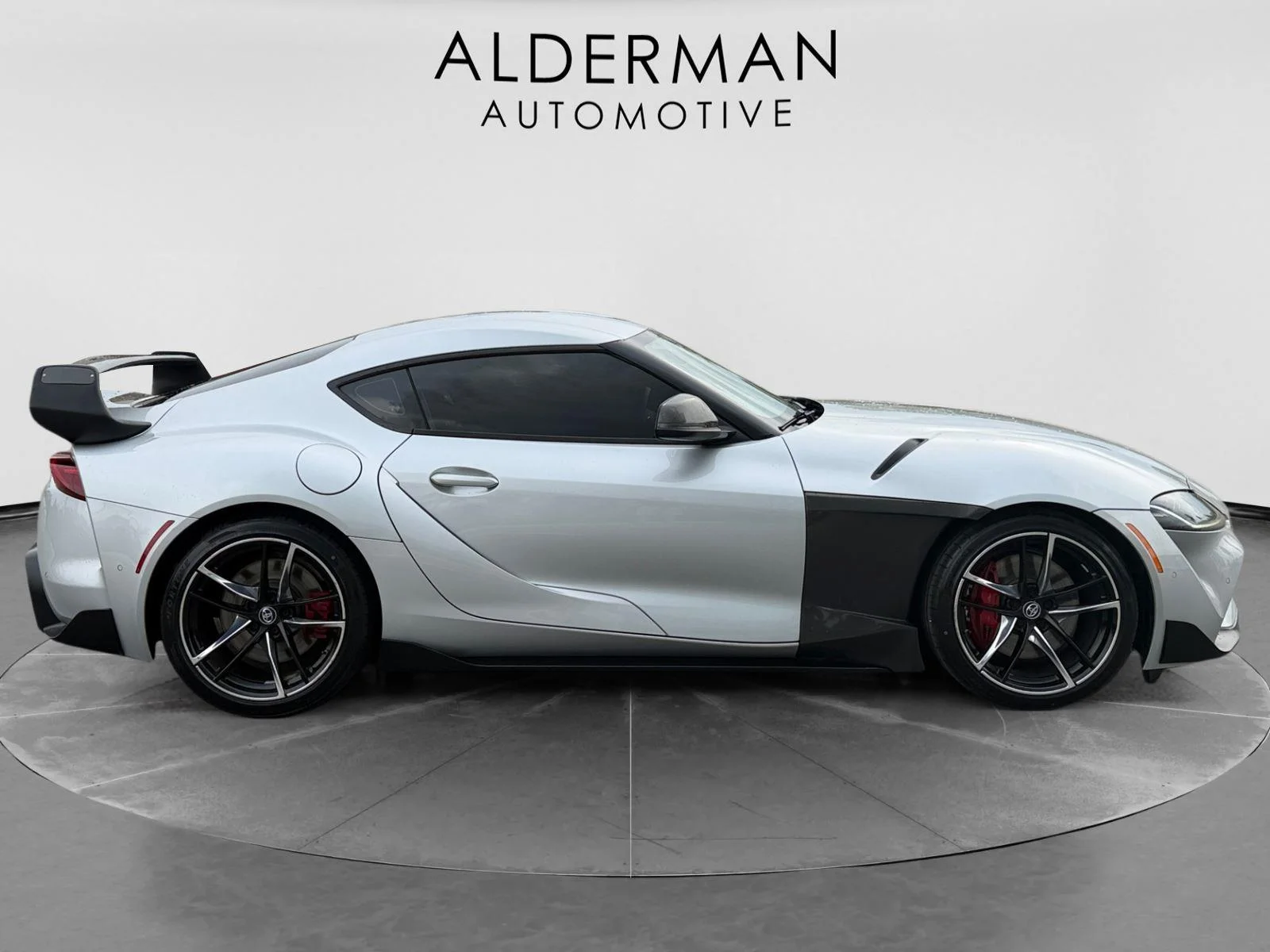 Used 2021  Toyota 3.0 Premium image 6