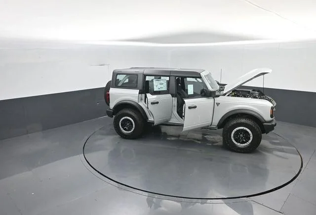 New 2026 Avalanche Gray Ford Base image 36
