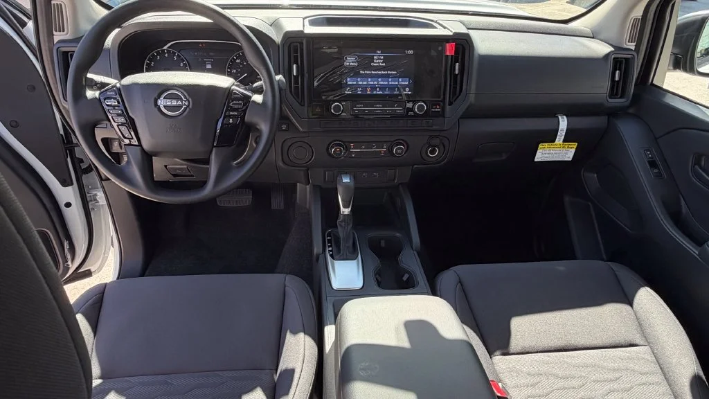 New 2027 Glacier White Nissan King Cab® S image 13