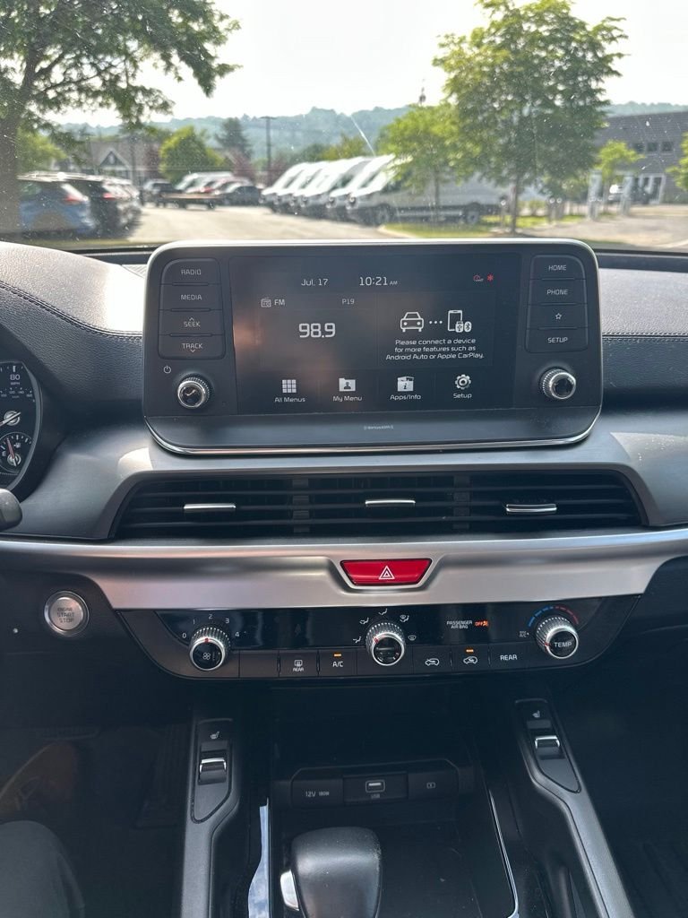 Used 2021 Gray Kia S image 16