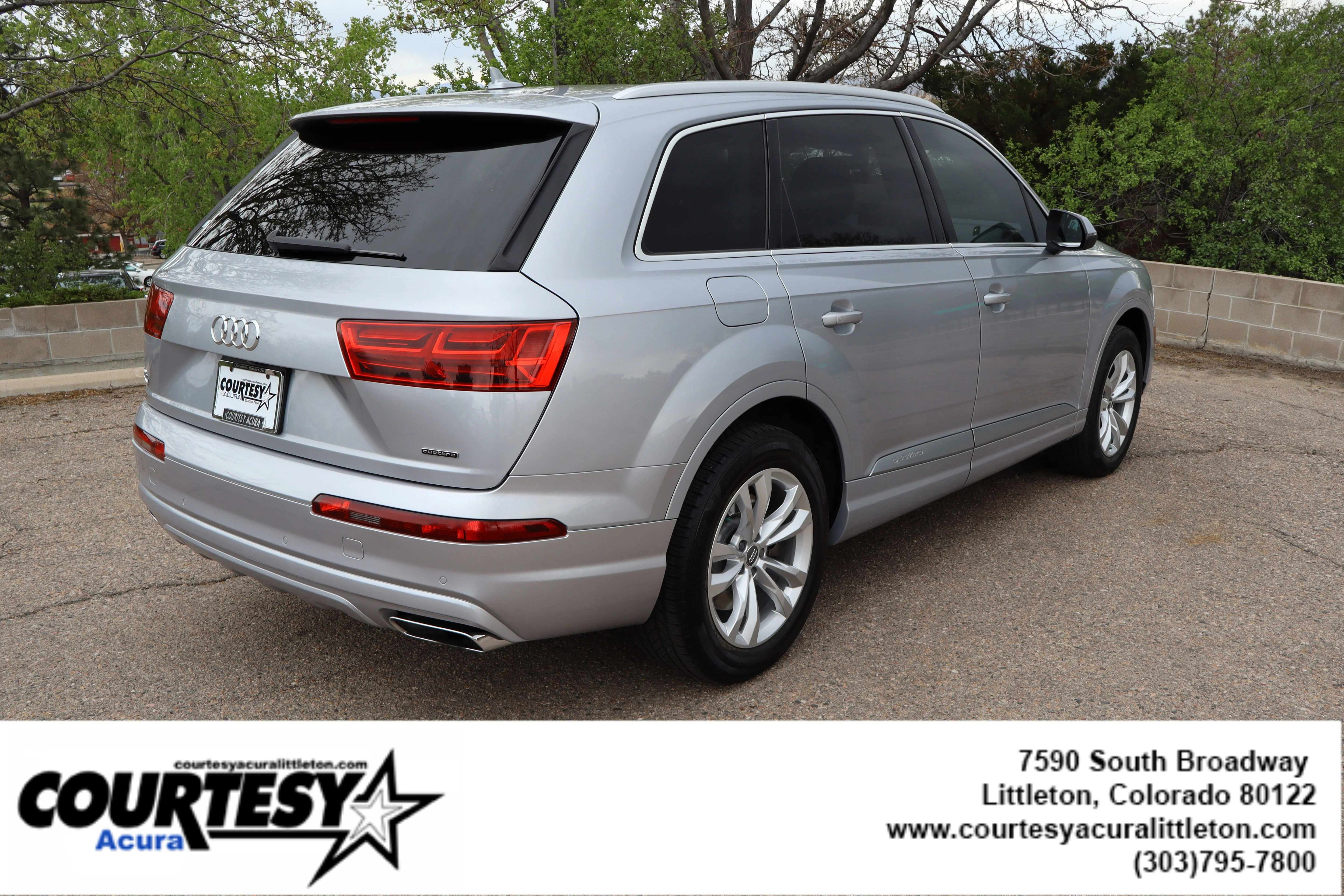 Used 2018 Silver Audi Premium Plus image 6