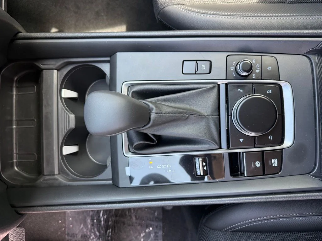 New 2026 Wind Chill Pearl Mazda Preferred AWD image 21