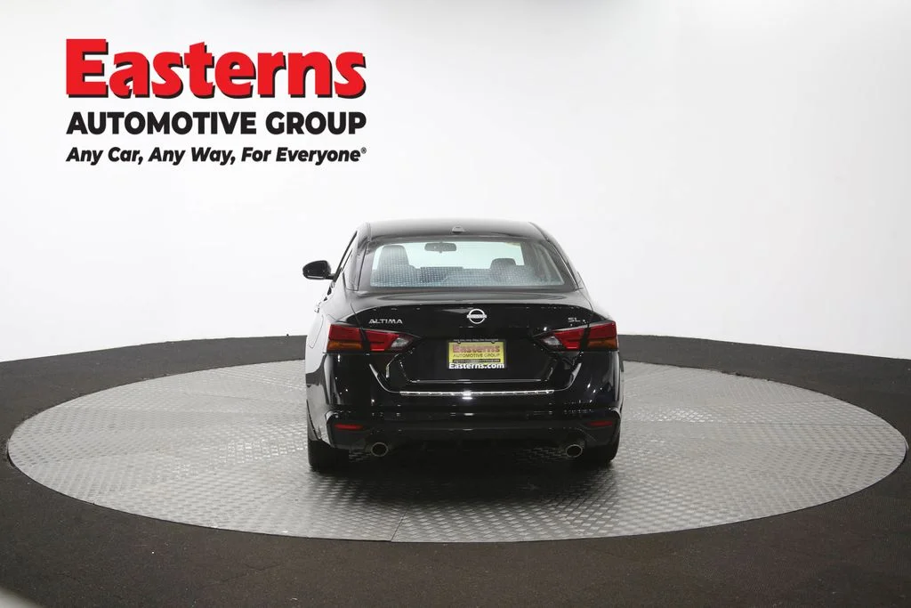 Used 2023 Black Nissan 2.5 SL image 37