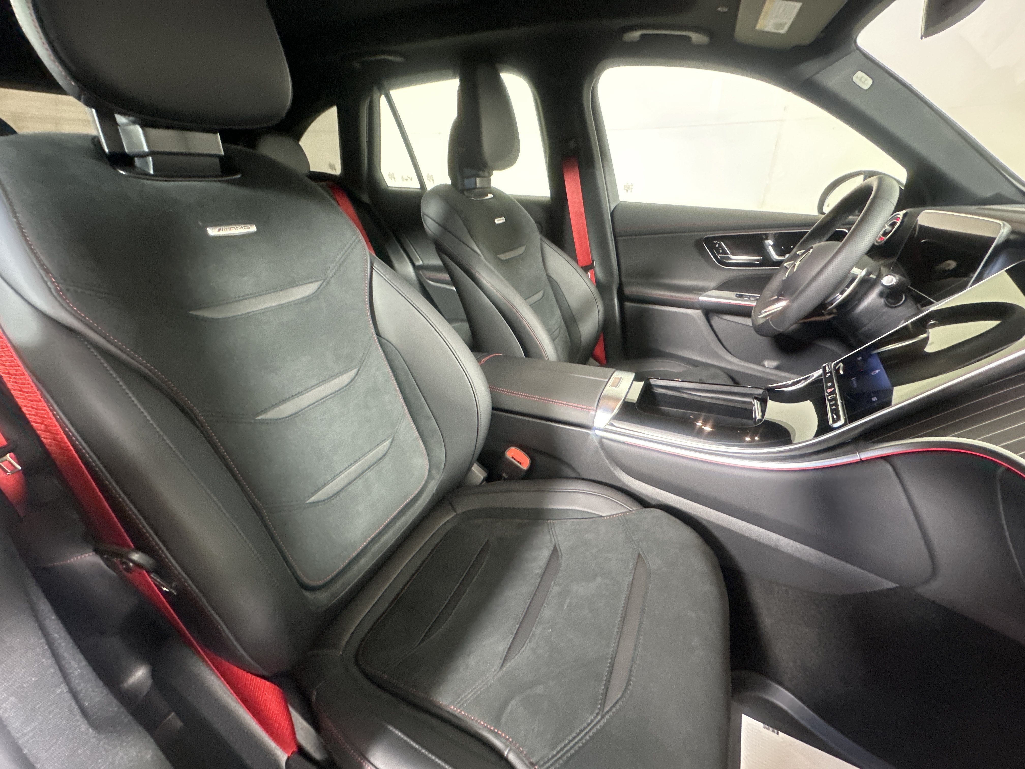 Used 2025  Mercedes-Benz AMG® GLC 43 image 21