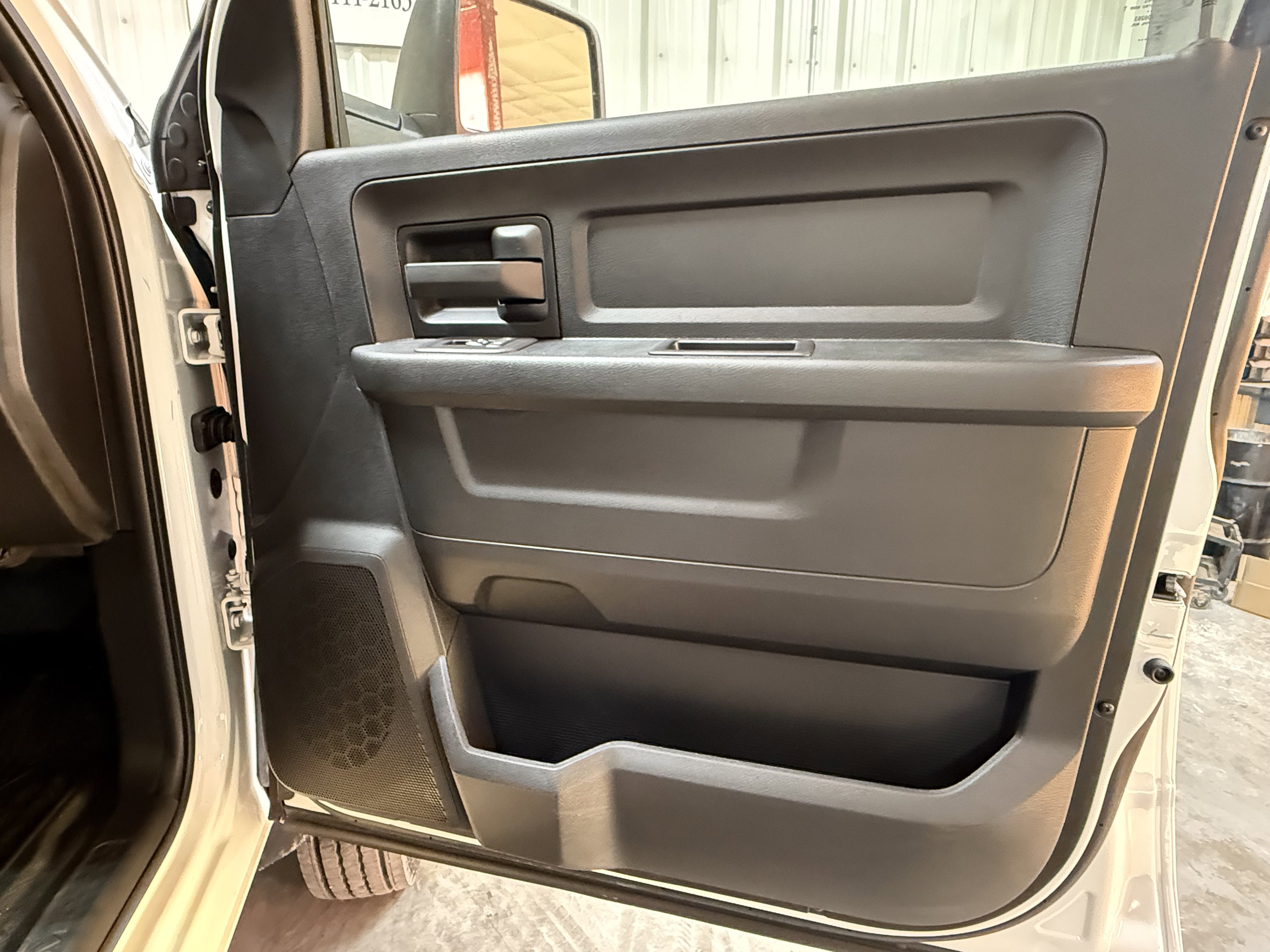 2026 Ram 5500 Tradesman photo 2