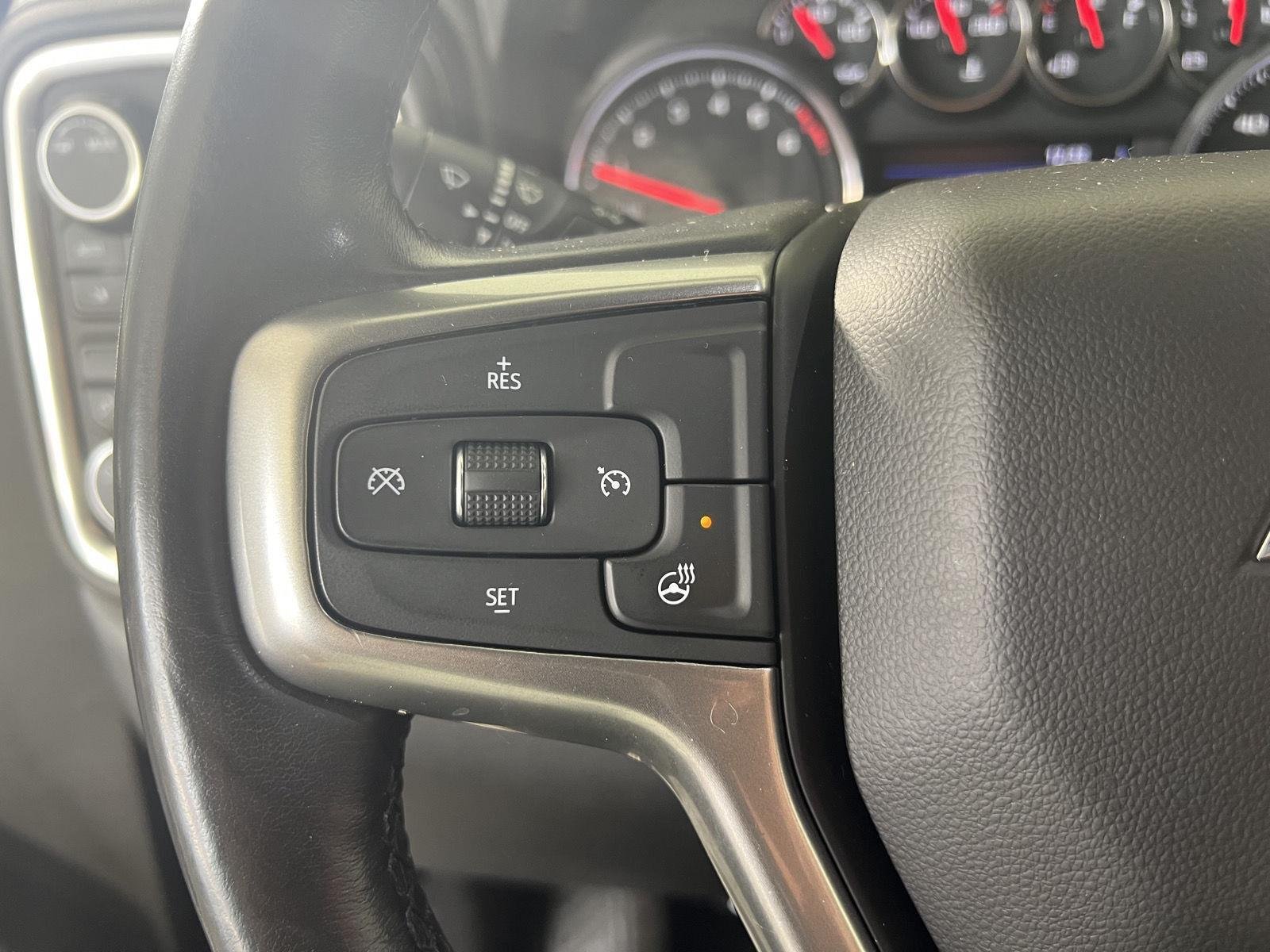 Used 2022 Northsky Blue Metallic Chevrolet LT image 16