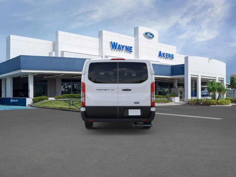 New 2026 Oxford White Ford Base image 5