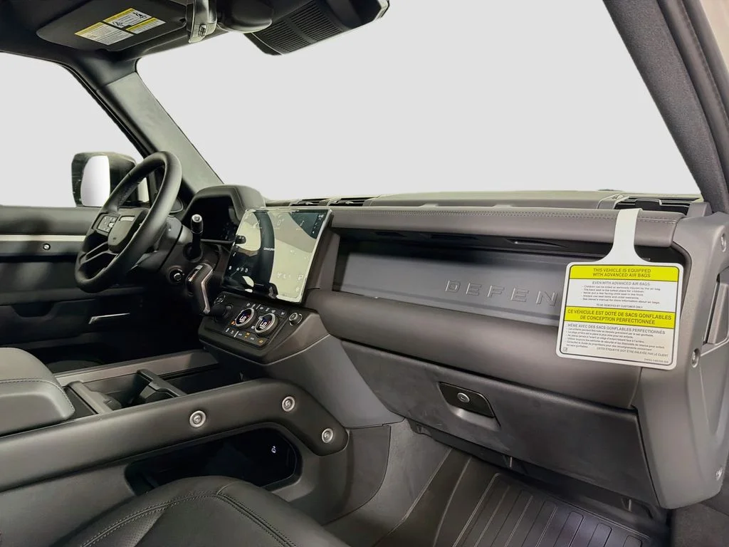 New 2026 Borasco Grey Land Rover X-Dynamic SE image 31