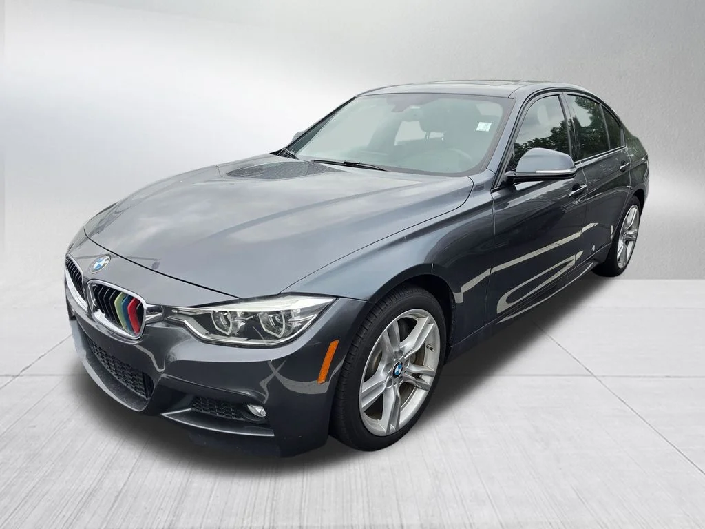 Used 2018 Gray BMW 340i xDrive image 1