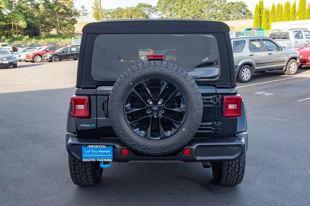 Used 2022 Black Clearcoat Jeep Unlimited Sahara 4xe image 12