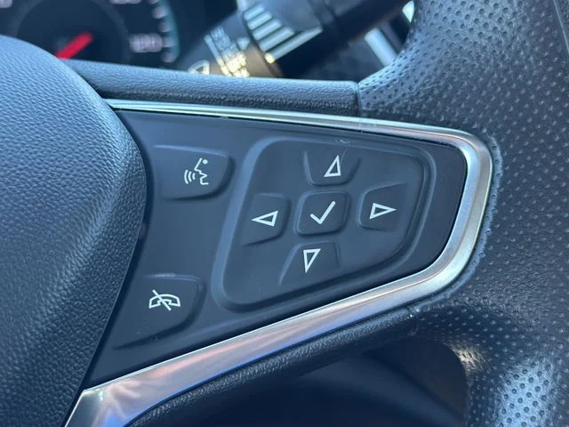 Used 2024 White Chevrolet LT image 19