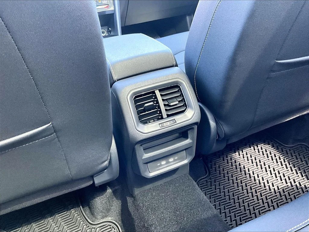 New 2026 Black Volkswagen 1.5T SEL image 11