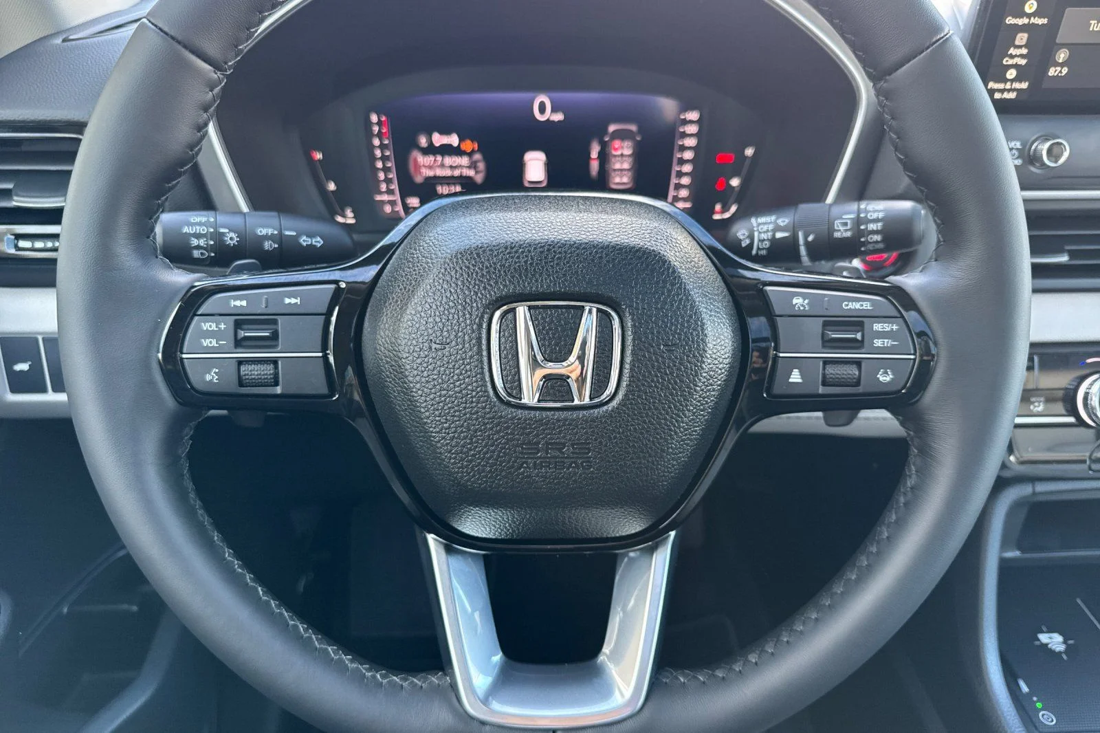 New 2026 Platinum White Pearl Honda AWD Touring image 28