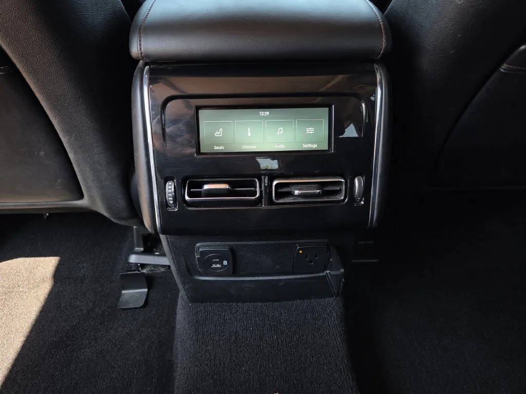 Used 2020 Gray Lincoln Reserve image 24