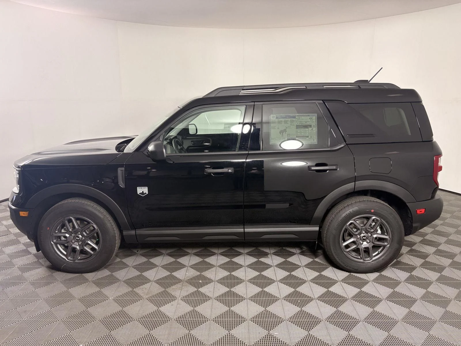 Used 2025 Shadow Black Ford Big Bend image 2