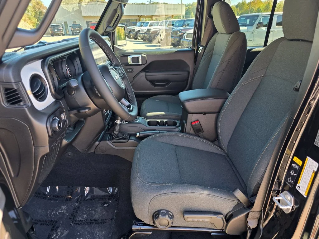 New 2027 Black Jeep Sport S image 4