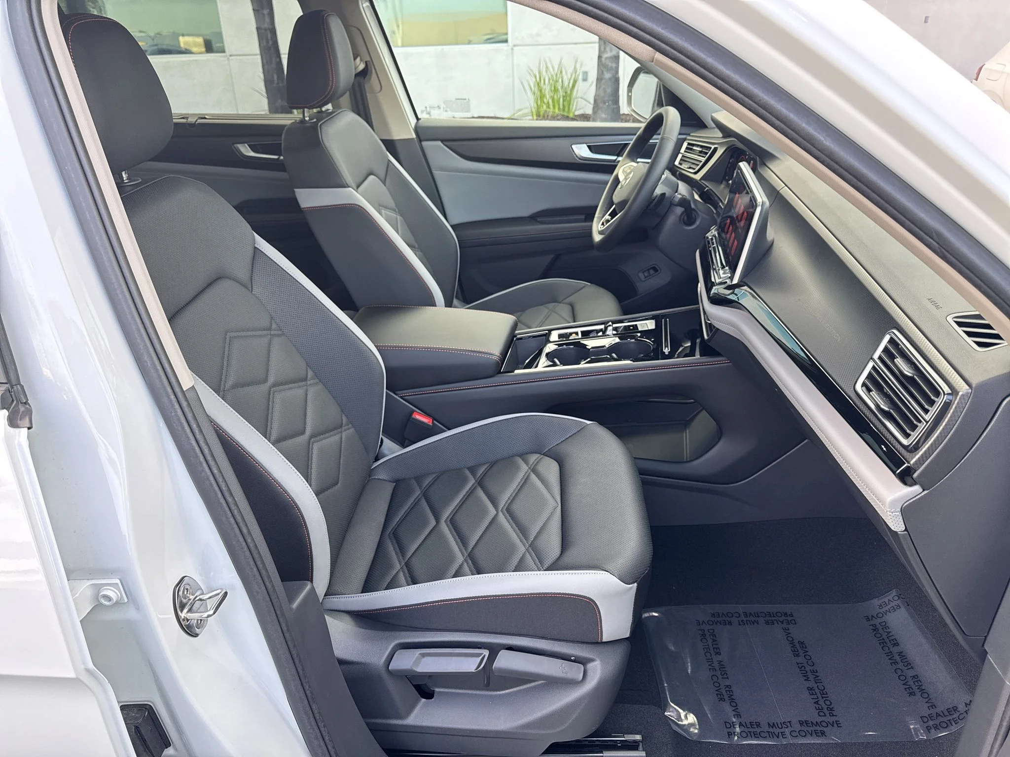 New 2026 Opal White Pearl Volkswagen 2.0T Peak Edition image 20
