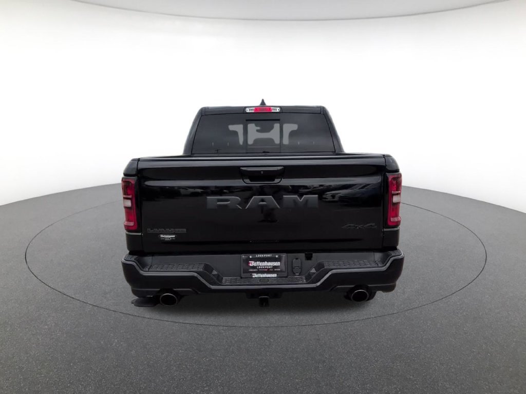 New 2026 Diamond Black Crystal Pearl-Coat Exterior Paint RAM Laramie image 7