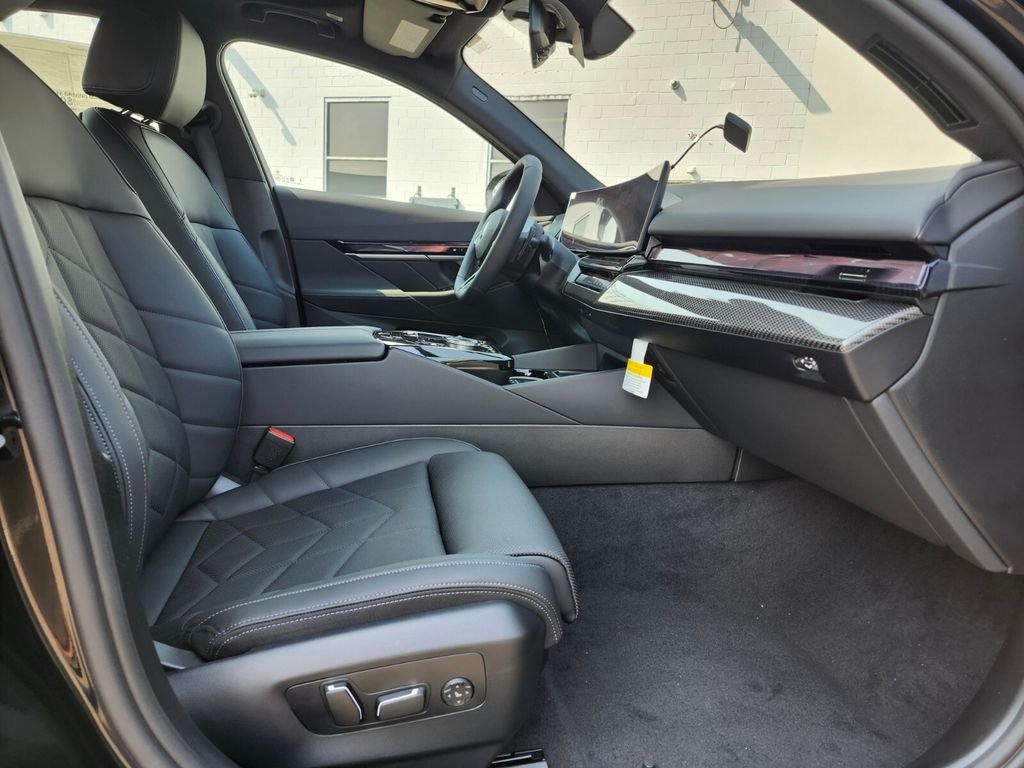 New 2027 Black BMW 540i xDrive image 11