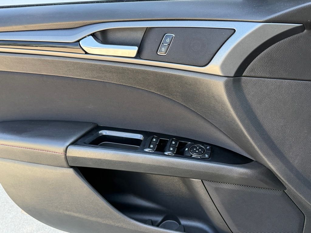 Used 2015 Tectonic Ford SE image 26