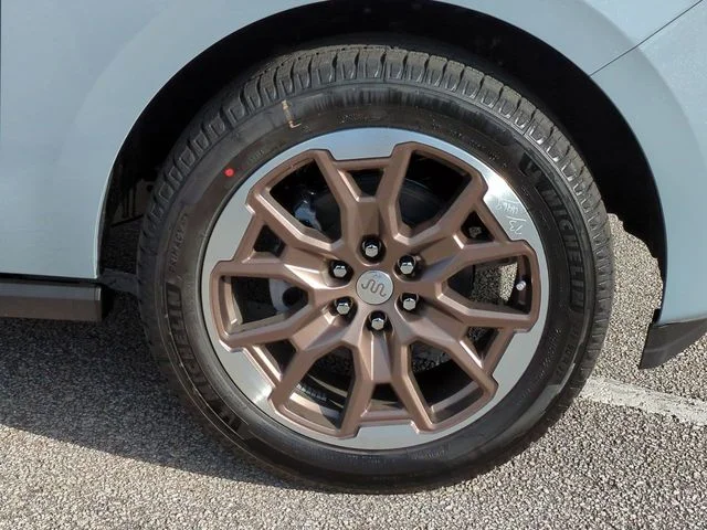 New 2026 Gray Ford King Ranch image 11