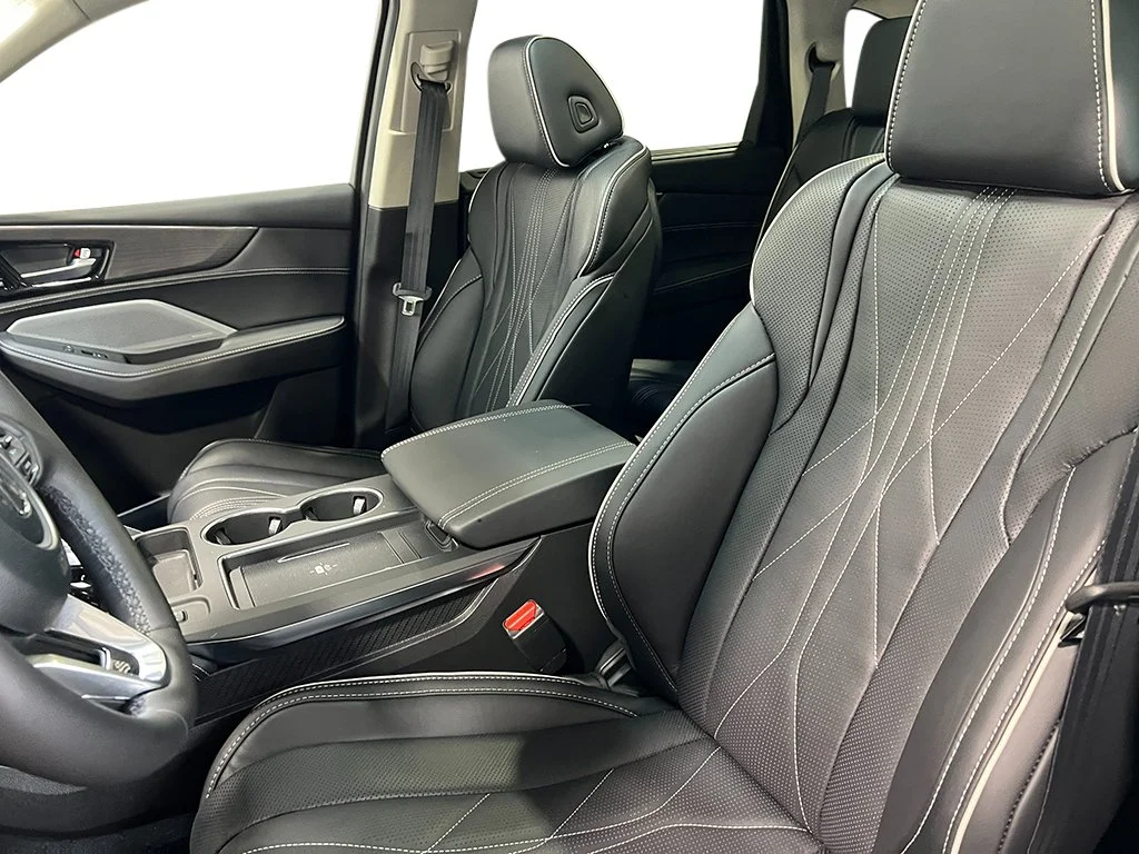 New 2026 Liquid Carbon Metallic Acura w/Advance Package image 13