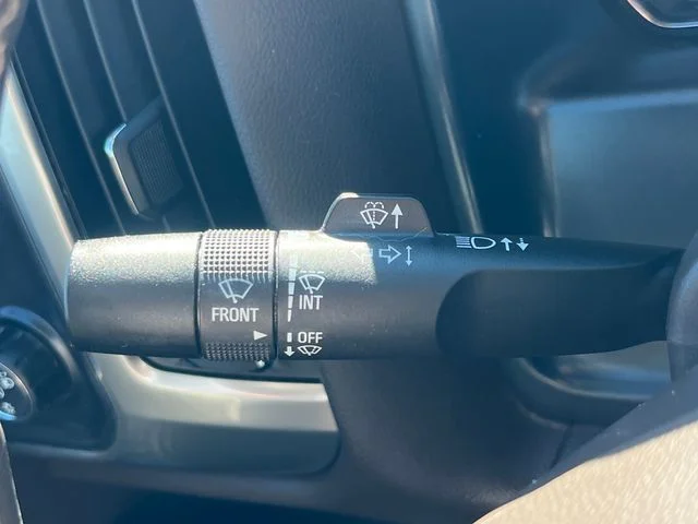 Used 2018 White Chevrolet LT image 28