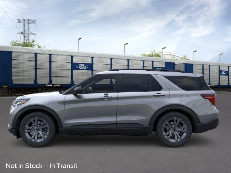 New 2026 Carbonized Gray Metallic Ford Active image 3