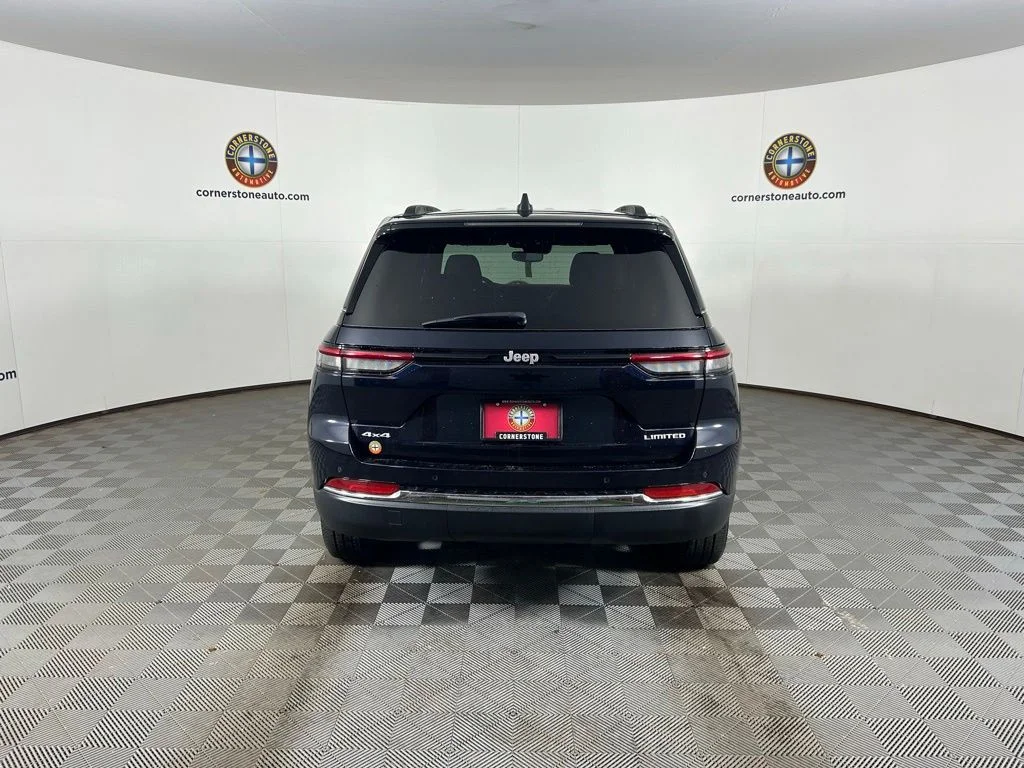 Used 2024 Black Jeep Limited image 18