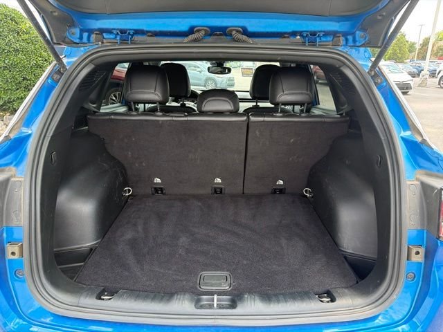 Used 2024 Blue Jeep Latitude image 15