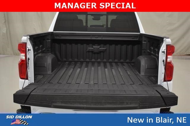 New 2026 Polar White Tricoat Chevrolet High Country image 13