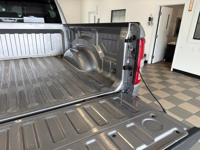 Used 2023 Billet Silver Metallic Clearcoat Ram Big Horn image 17
