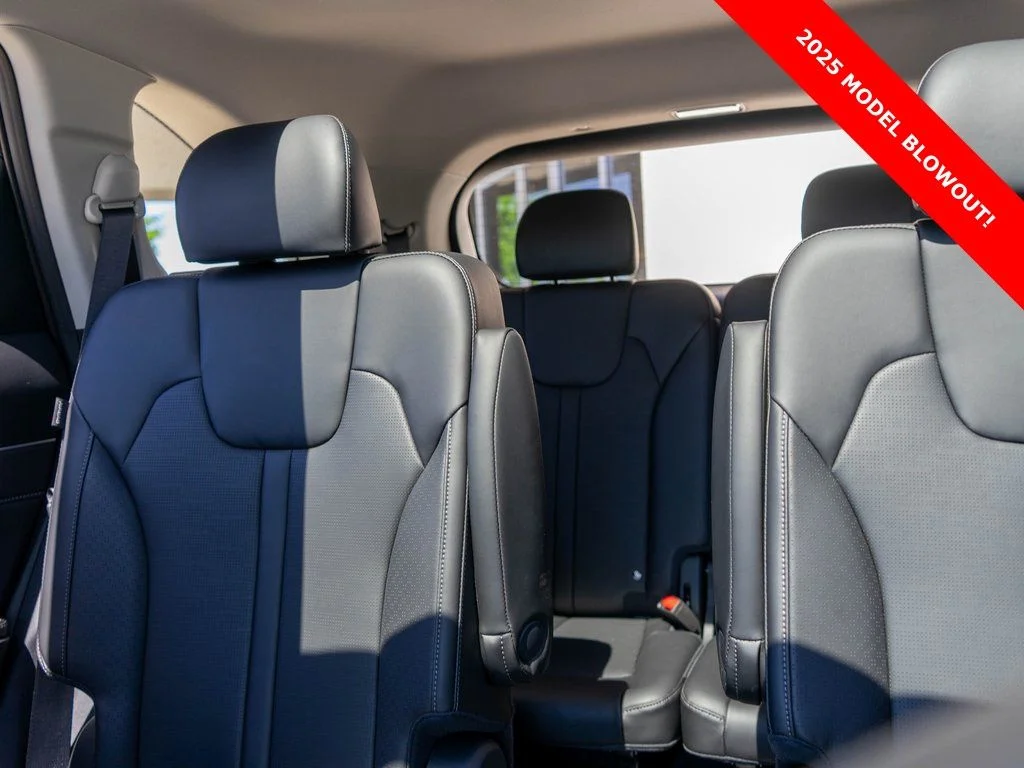 2025 Kia Sorento X-Line SX - Photo 13