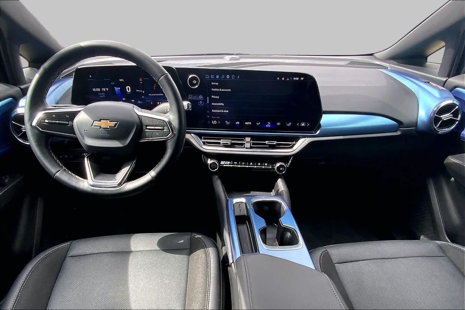 Used 2025 Sterling Gray Metallic Chevrolet LT2 w/PDE image 15