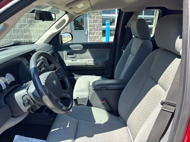 Used 2008 Red Dodge SXT image 12