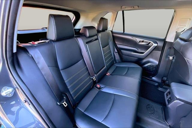 Certified Used 2024 MAGNETIC GRAY MET. Toyota  image 20