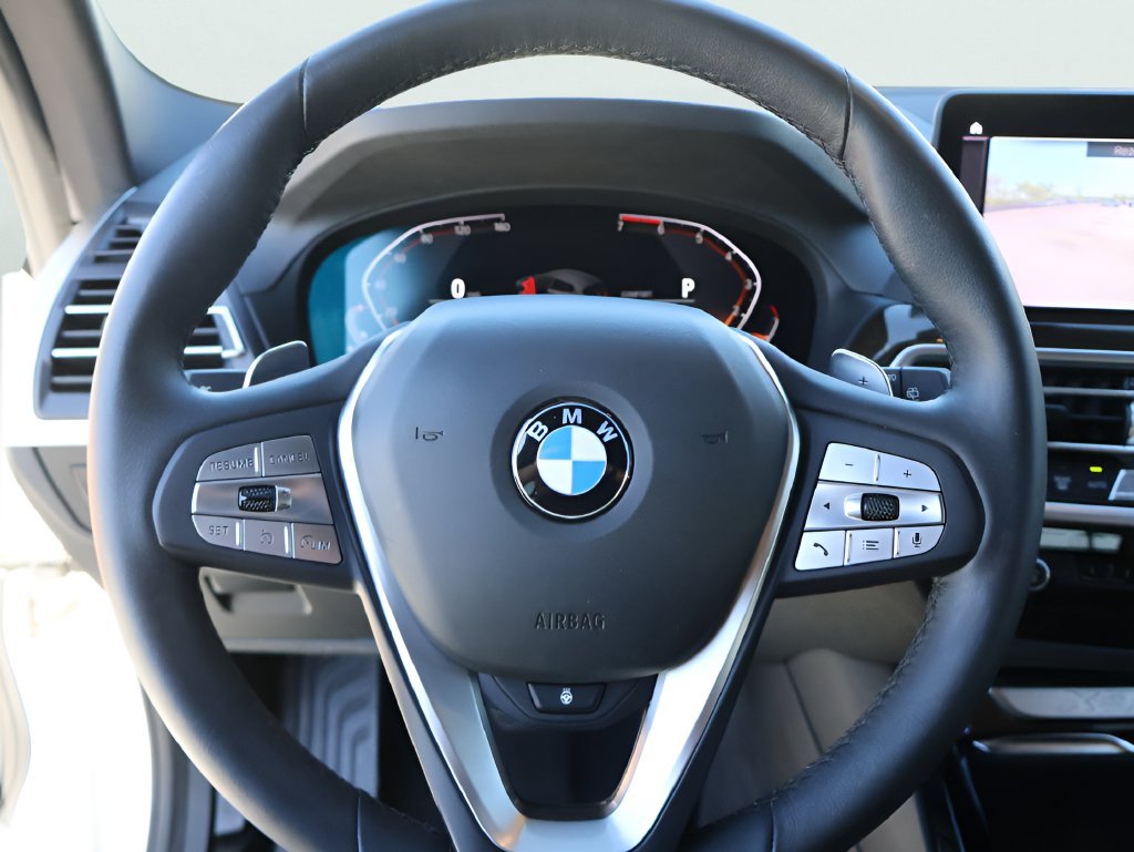 Used 2024 Mineral White Metallic BMW xDrive30i image 32