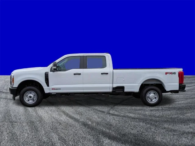 New 2027 White Ford XL image 7