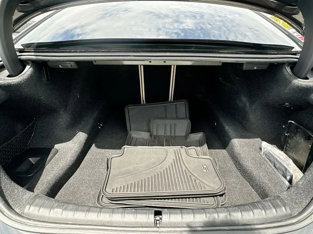 Used 2022 Gray BMW 530i image 27