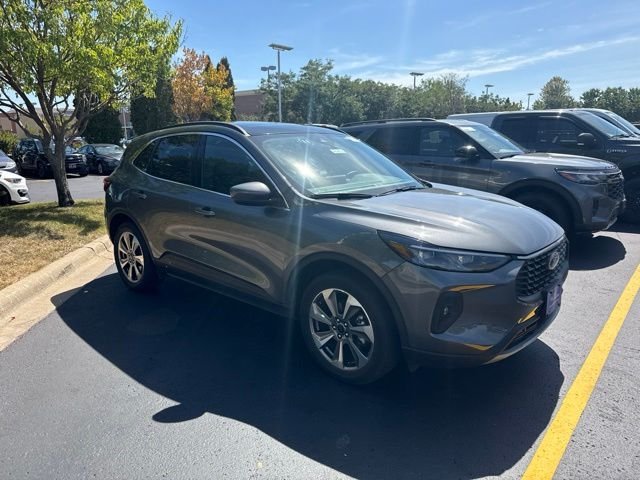 Certified Used 2025 Gray Ford Platinum image 2