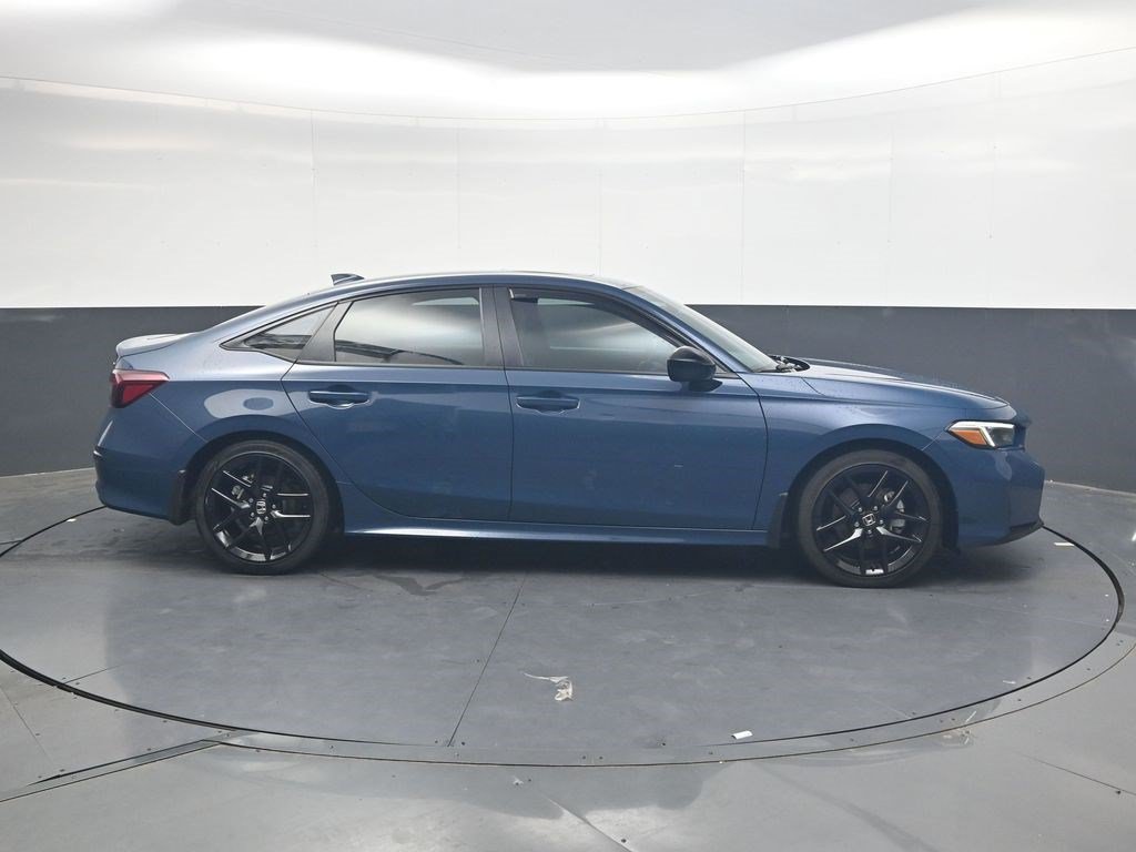 Used 2025 Blue Honda Sport image 3